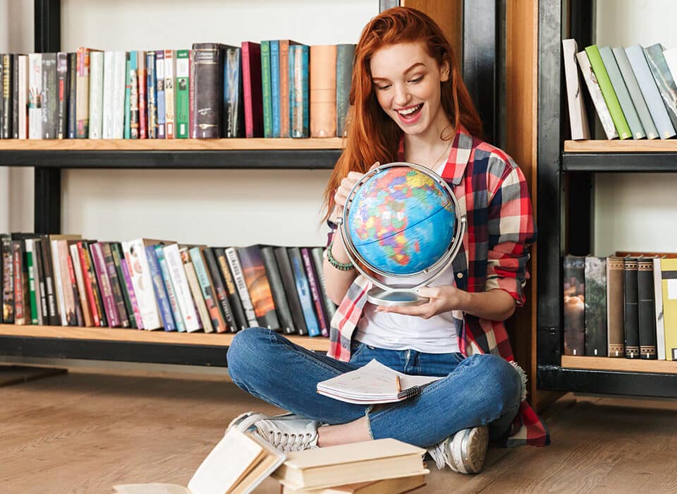 ¿Qué necesitas para estudiar en España si no eres español?