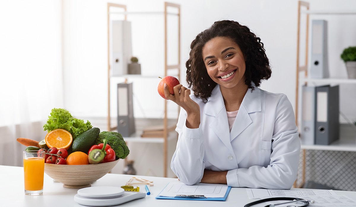 Descubre qué hace un nutricionista